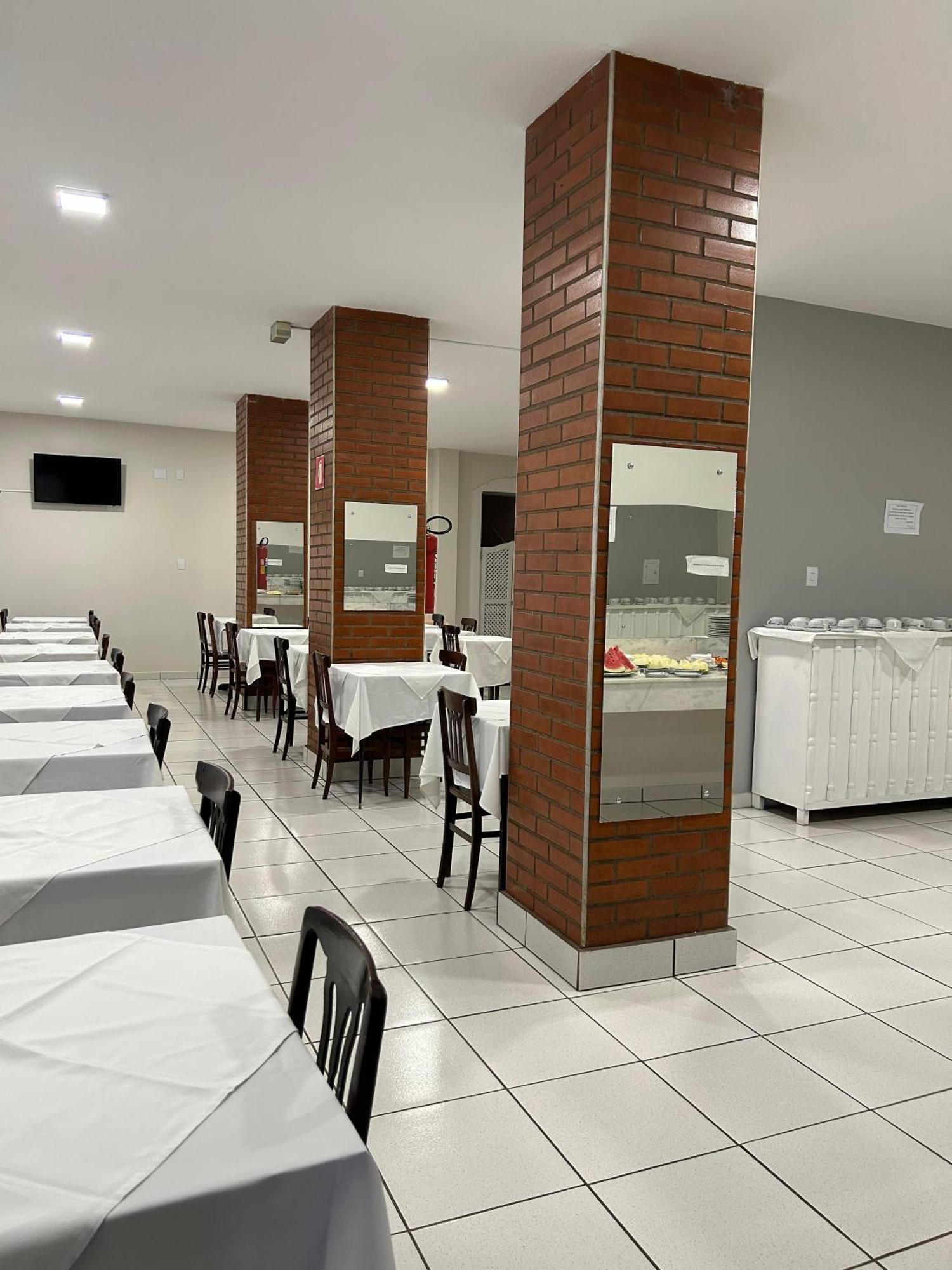 Hotel Uirapuru Araraquara Esterno foto